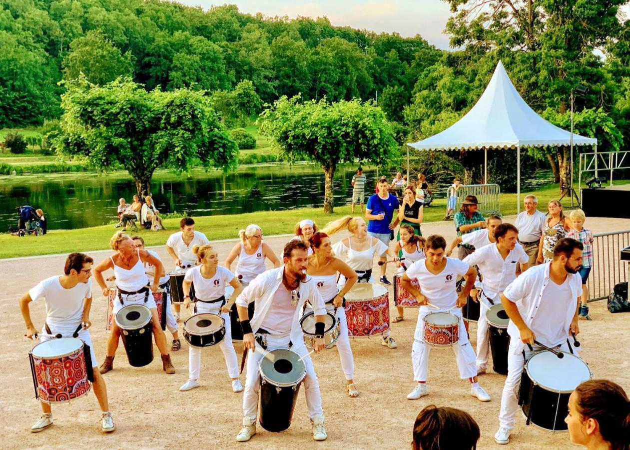 Gite Du Moulin Toucan Berneuil  Ngoại thất bức ảnh